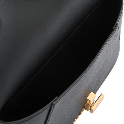 THE HEART TURNLOCK CROSSBODY BAG